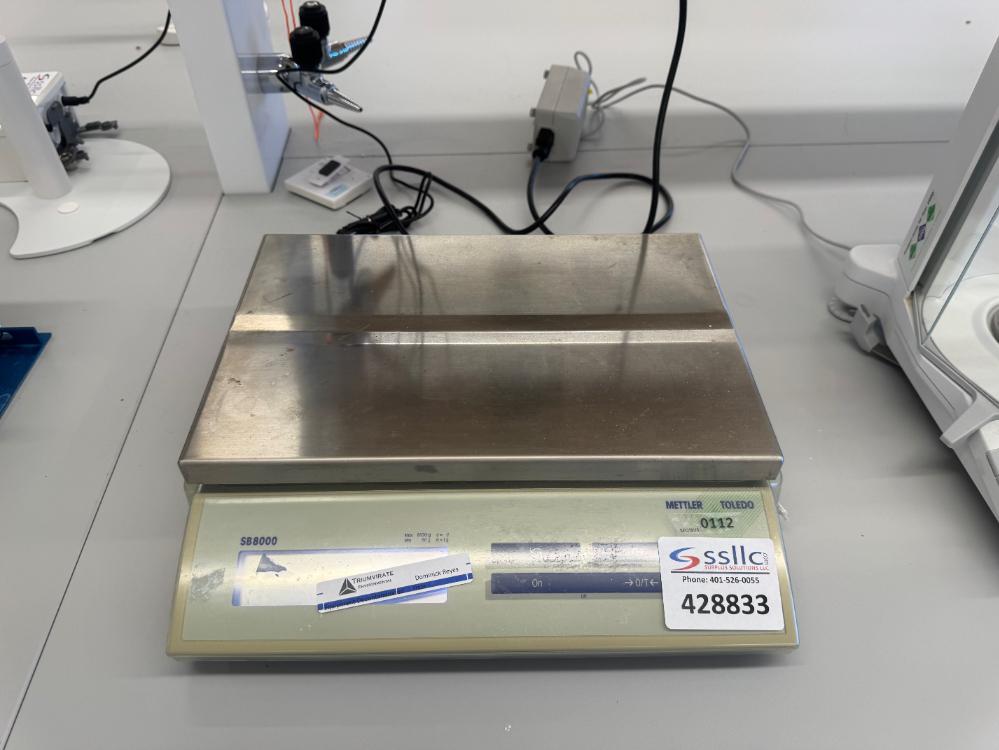 Mettler Toledo SB8000 Digital Scale