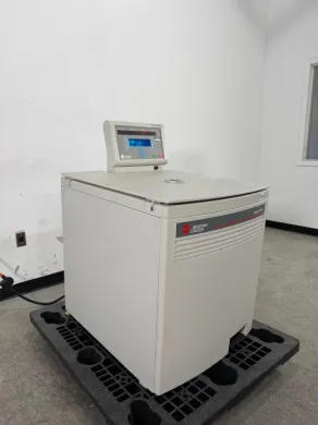 Beckman Coulter Avanti J-HC Floor Centrifuge with Digital Control Panel
