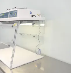 AirClean 600 PCR Workstation with ISO 5 Clean Air Environment and Optional UV Sterilization, 3 of 20