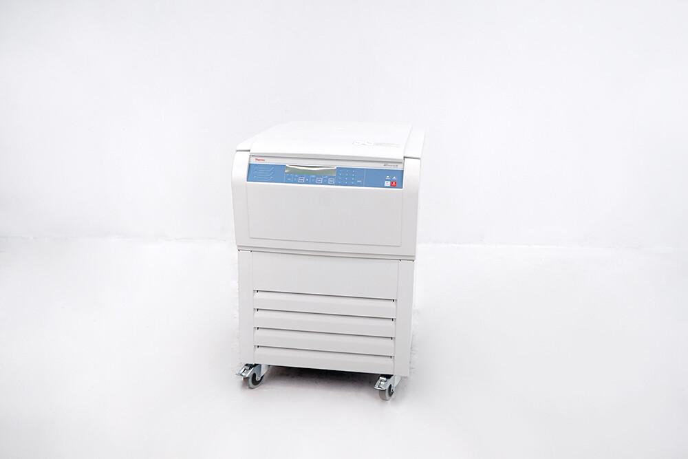 Thermo Scientific Multifuge X3FR Megafuge 40R Refrigerated Centrifuge with TX-750 Rotor