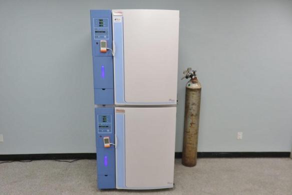 Thermo Scientific Steri-Cult CO₂ Humidity-Controlled Cell Culture Incubator Model 3307 / 3310-cover