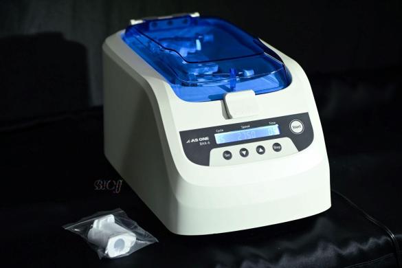 AS ONE Bead Mill Homogenizer Model 4-461-01 for Tissue and Cell Disruption-cover