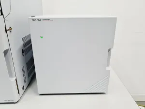 Shimadzu HPLC System with SIL-20A Autosampler and SPD-20AV PDA Detector, 33 of 37