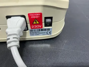 Labnet Enduro E0303 Electrophoresis Digital Power Supply for Microplate Reader, 3 of 3