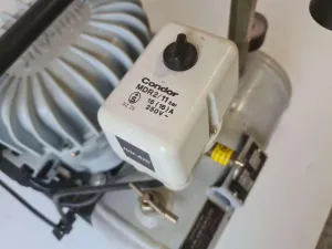 Jun-Air 6-J Mini Air Compressor, 4 of 8