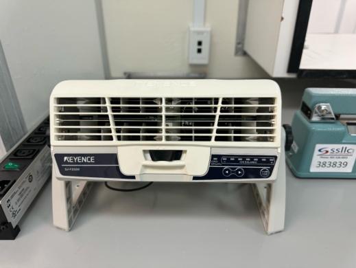 Keyence SJ-F2500 Static Ion Fan for Electrostatic Discharge Control-cover