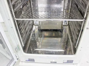 Panasonic MCO-170AICUVL-PA CO2 Incubator 165L with Dual Infrared CO2 Sensor and UV Light, 6 of 10