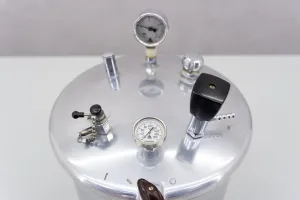 EMI Autoclave Pan for Sterilization with 10 L Capacity and 120ºC Max Temperature, 3 of 3