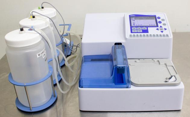 Thermo AccuWash Versa Microplate Washer for 96/384-Well Plates-cover