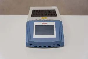 Thermo Scientific Touch Screen Dry Bath Block Heater, 2 of 5