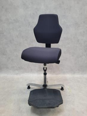 Score Laboratory Chair with Standing Height and Footboard for Ergonomic Lab Seating-cover