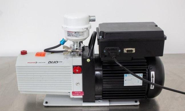 Pfeiffer DUO 11 Dual-Stage Rotary Vane Vacuum Pump 9-10.5 m³/h-cover