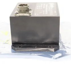 Columbia Research Force Balance Triaxial Accelerometer SA-302BHC, 4 of 7