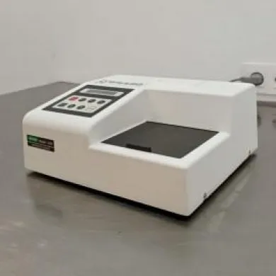 Bio-Rad Model 550 Microplate Reader