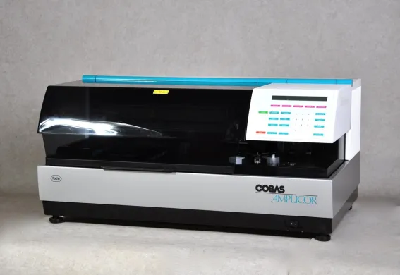 Cobas Amplicor Automated PCR Amplification and Detection System