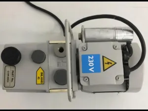 Edwards E2M1.5 Two-Stage Rotary Vane Vacuum Pump, 3 of 5