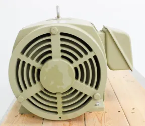 GE 5KS256ATE205A 20HP 1765 RPM Three-Phase TEFC High-Efficiency Motor, 4 of 7