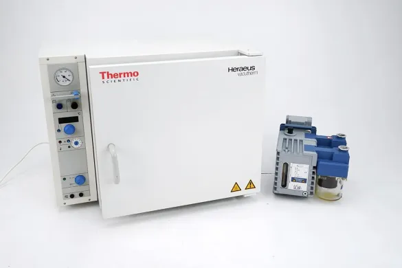 Thermo Scientific Heraeus VT 6060P Vacuum Drying Oven with RE 9H Rotary Vane Vacuum Pump