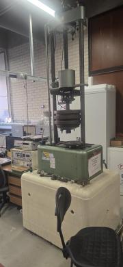 Amsler Vibrophore 20 kN High Cycle Fatigue Testing Machine for Material Fatigue Analysis-cover