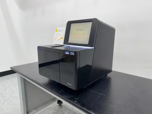 Illumina NextSeq 500 Benchtop Sequencing System for High-Throughput Genomic Analysis