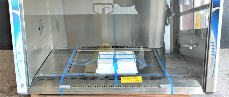 Labconco Purifier Axiom 304411101 4-Ft Class II Type C1 Biosafety Cabinet-cover