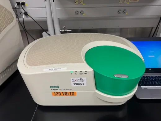 Bio-Rad QX200 Droplet Digital PCR Droplet Reader for Molecular Diagnostics