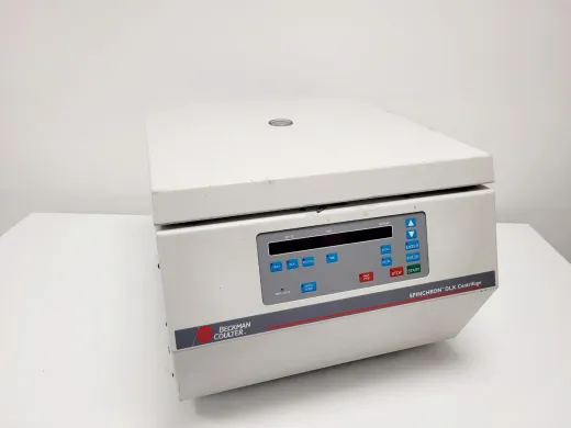 Beckman Coulter Spinchron DLX Benchtop Centrifuge for Laboratory Use