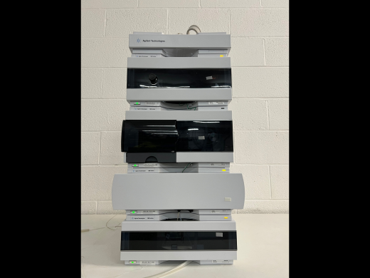 Agilent 1260 Infinity HPLC System with Quaternary Pump and Variable Wavelength Detector-cover