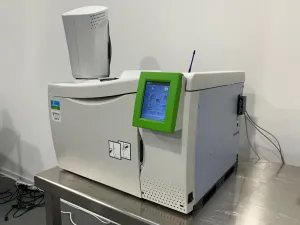 PerkinElmer Clarus 580 Gas Chromatograph with Autosampler and Dual FID Detectors, 2 of 4