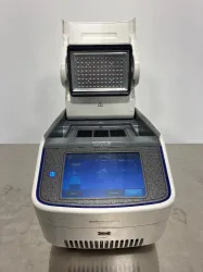 Applied Biosystems MiniAmp Touchscreen Thermal Cycler for DNA Amplification, 4 of 4