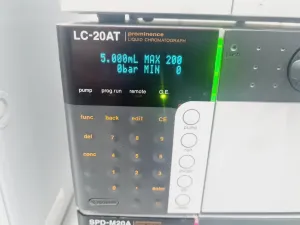 Shimadzu HPLC System with SIL-20A Autosampler and SPD-M20A Photodiode Array Detector, 24 of 42