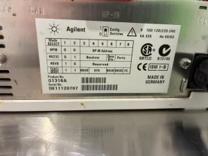 Agilent Technologies 1100 Series HPLC Column Compartment G1316A with Temperature Control, 3 of 3