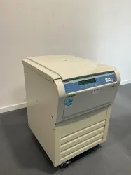 Thermo Fisher Scientific Heraeus Multifuge X3 FR Refrigerated Benchtop Centrifuge, 2 of 5