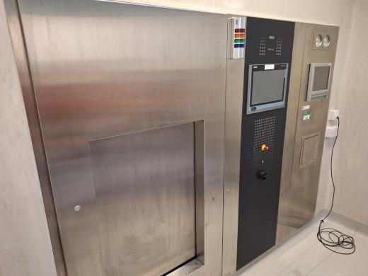 MMM Group Vakulab HL GMP-Compliant Vacuum-Assisted Steam Medical Autoclave-cover