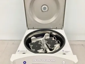 Eppendorf Centrifuge 5430 Compact High-Speed Microcentrifuge with Rotor Flexibility, 5 of 13