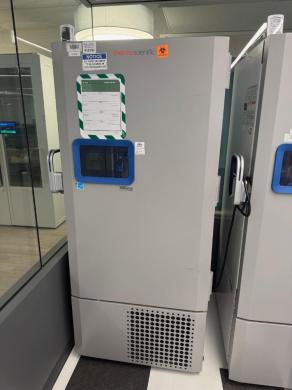 Thermo TSX Series TSX50086D -80°C Ultra Low Freezer for Laboratory Storage-cover