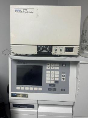 Waters HPLC Alliance 2695 with Photodiode Array Detector Model 996-cover