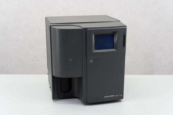 Coulter Ac.T diff Automated Hematology Analyzer for Clinical Diagnostics-cover