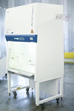 ESCO AC2-4N7 Biosafety Cabinet Class II with ULPA Filter, 135 cm Work Area-cover