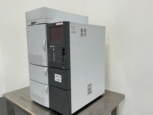 Shimadzu LC-2010CHT High-Performance Liquid Chromatography (HPLC) System with Integrated Controller and Autosampler-cover