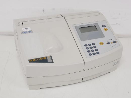 Unicam Helios Gamma UV-Vis Spectrophotometer for Molecular Absorption Analysis-cover