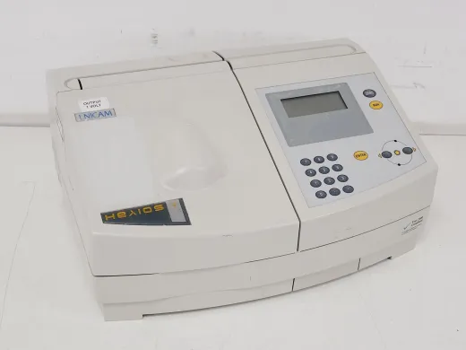 Unicam Helios Gamma UV-Vis Spectrophotometer for Molecular Absorption Analysis