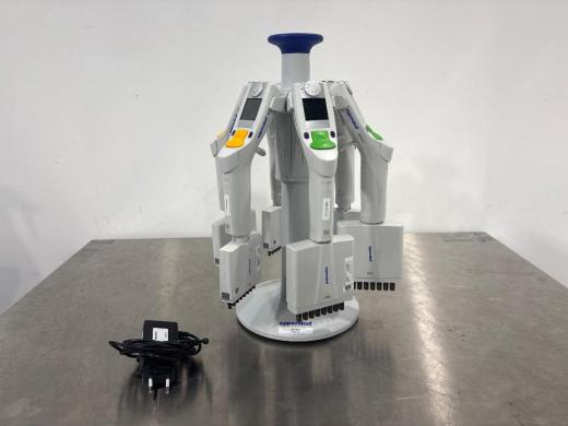 Eppendorf Xplorer Electronic Multichannel Pipettes Set with Stand-cover