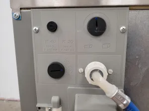 Whirlpool K10 Automatic Ice Maker Machine, 3 of 18