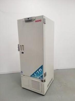 Sanyo MDF-U52V Ultra Low Temperature Freezer ULT Lab-cover