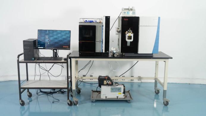 Thermo Scientific TSQ Endura Triple Quadrupole LC-MS System-cover