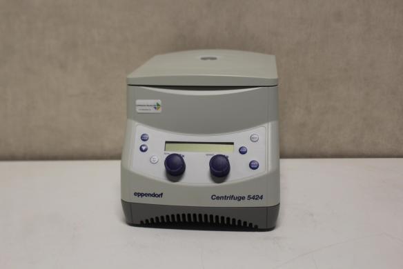 Eppendorf 5424 High-Speed Benchtop Centrifuge with FA-45-24-11 Rotor-cover