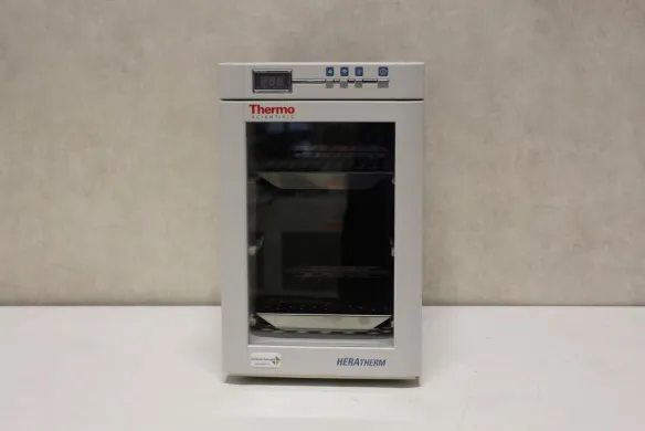 Thermo Scientific Heratherm IMC 18 Compact Microbiological Incubator