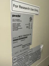 PHCbi Double Stack CO2 Incubator for Controlled Cell Culture, 2 of 3