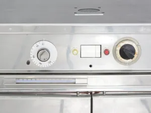 Memmert TV50uL Forced Convection Laboratory Drying Oven with Two Shelves, 5 of 5